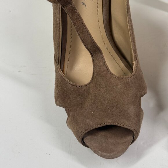 Kenneth Cole Platform Heels T-Strap Taupe Suede Peep Toe Heel Size 8.5 - Picture 12 of 14